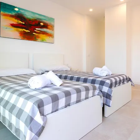 Hotel Colon 4*